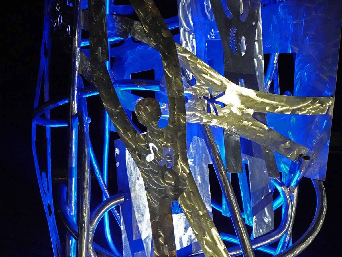 Building-Peace (Peace on Earth)7. 2025. Fabricated Aluminum. 20 FT High by 10 FT Long by 5 FT Wide